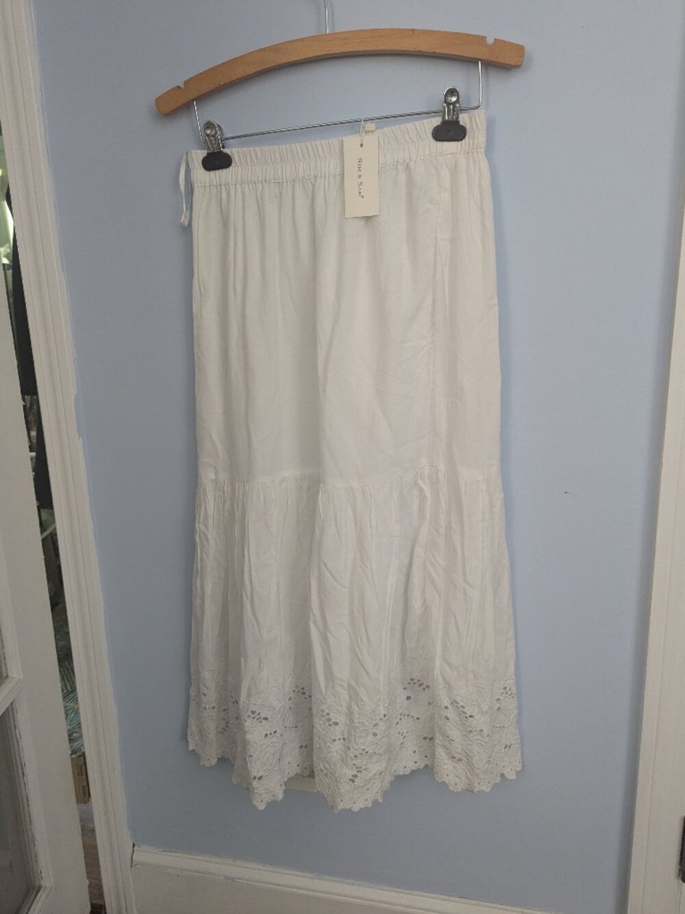 White skirt with eyelet edge